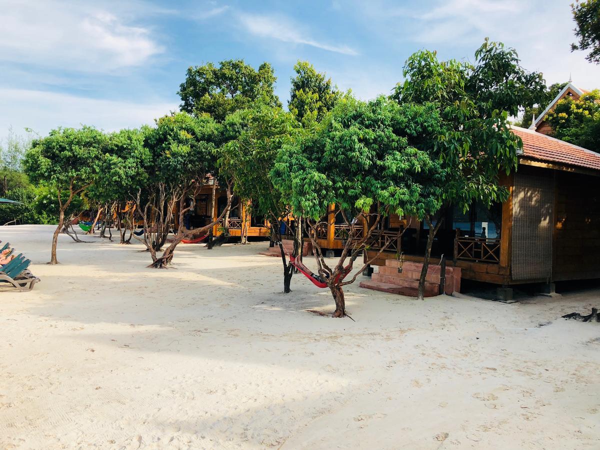 Sol Beach Resort Ко Ронг Санлоем Екстериор снимка